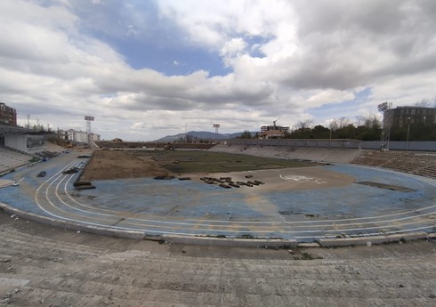 Xankəndi stadionunda təmir-bərpa işləri intensivləşib - VİDEO