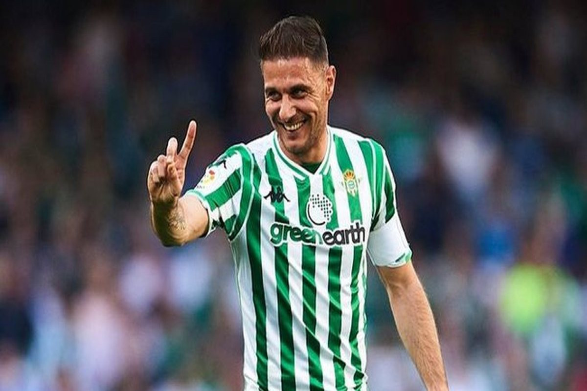 Xoakin La Liqanın rekordunu təkrarlayıb