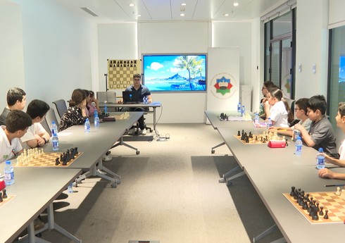 Yeniyetmə şahmatçılar üçün "ustad dərsləri" təşkil edilib