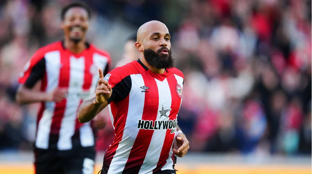 “Yunayted” Kamerun millisinin üzvü ilə maraqlanır