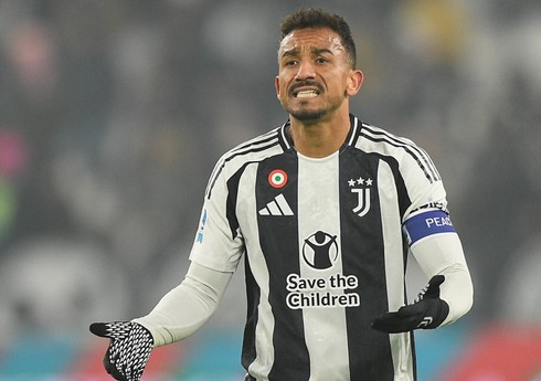 "Yuventus" futbolçusu ilə yollarını ayırdığını açıqlayıb