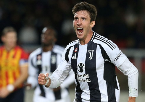 "Yuventus"un müdafiəçisi karyerasını İngiltərədə davam etdirə bilər